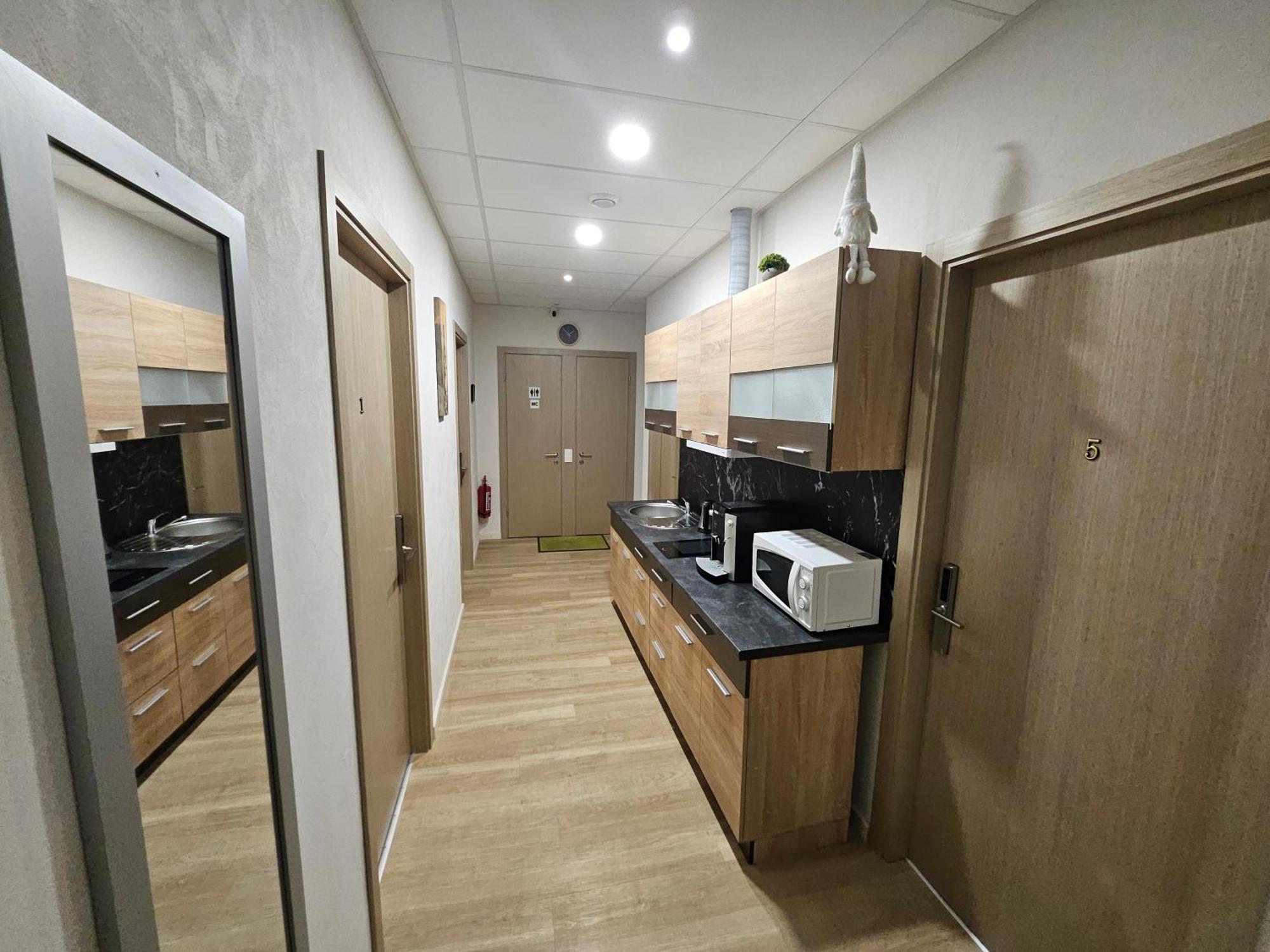 Kauno Apartamentai King Size Bed 考纳斯 外观 照片