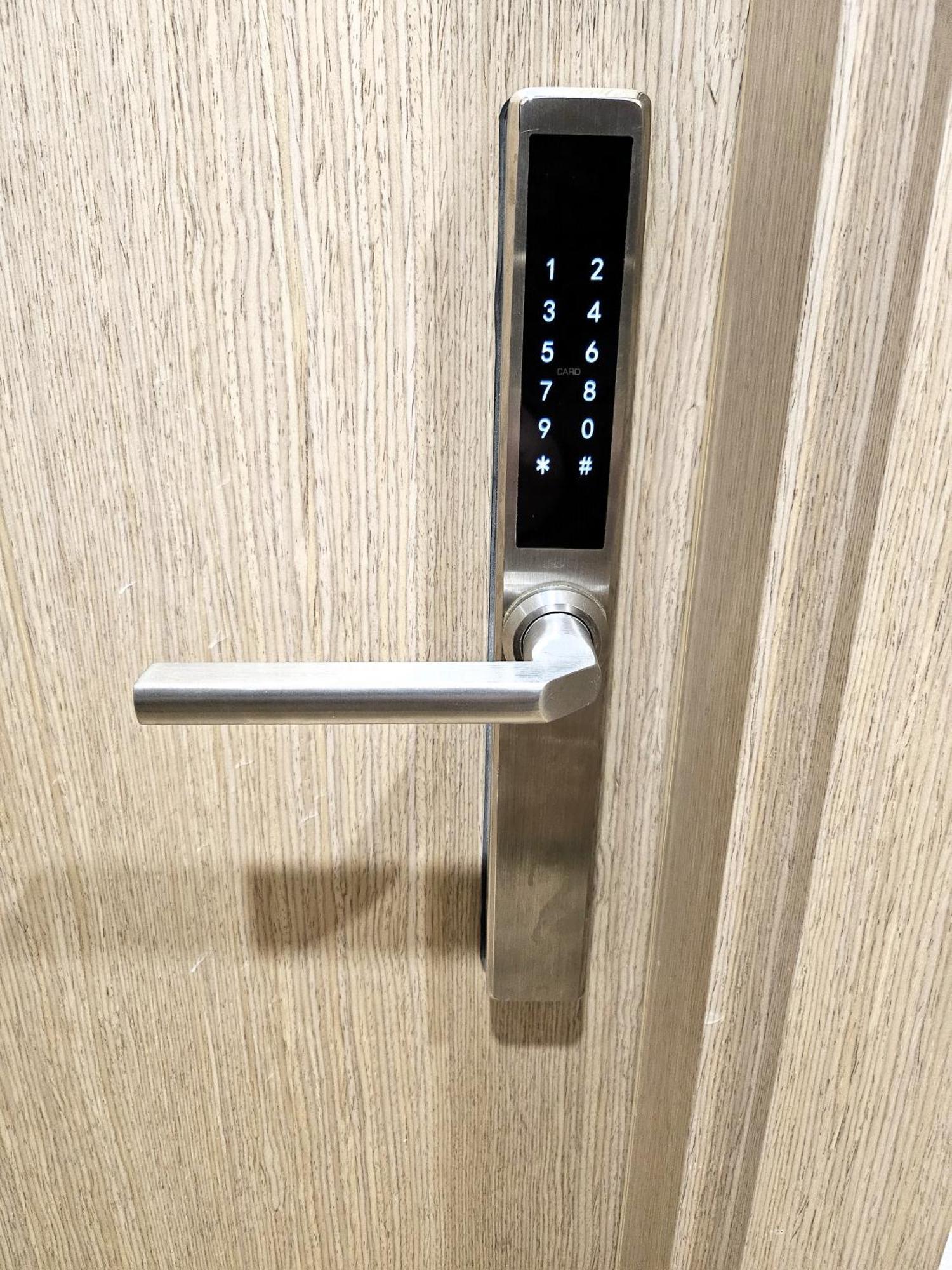 Kauno Apartamentai King Size Bed 考纳斯 外观 照片